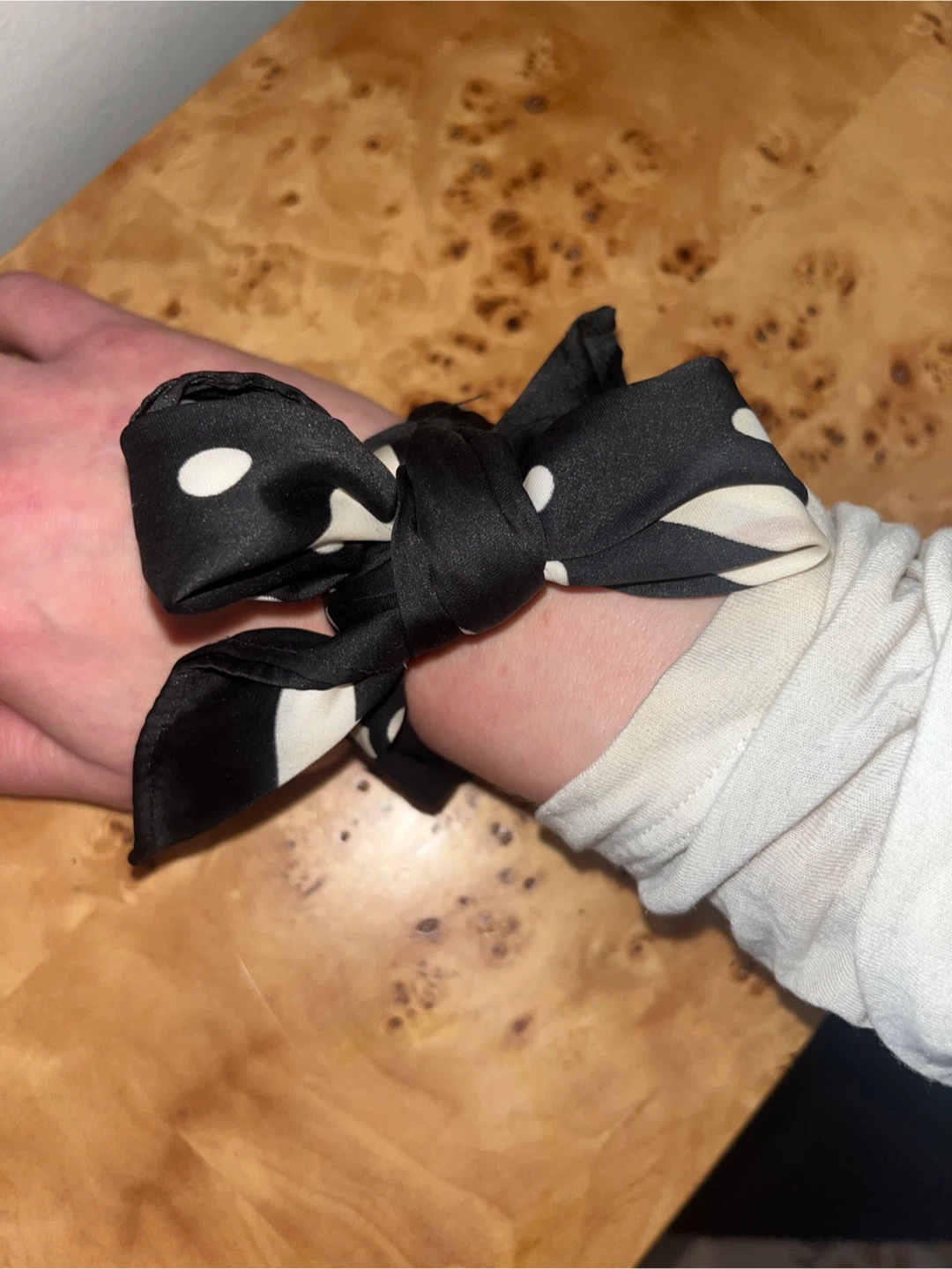 Black and white polka dot scrunchie with bow tie - photo 2