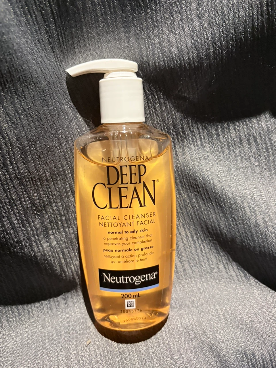 Neutrogena Deep Clean Facial Cleanser 200ml - photo 3