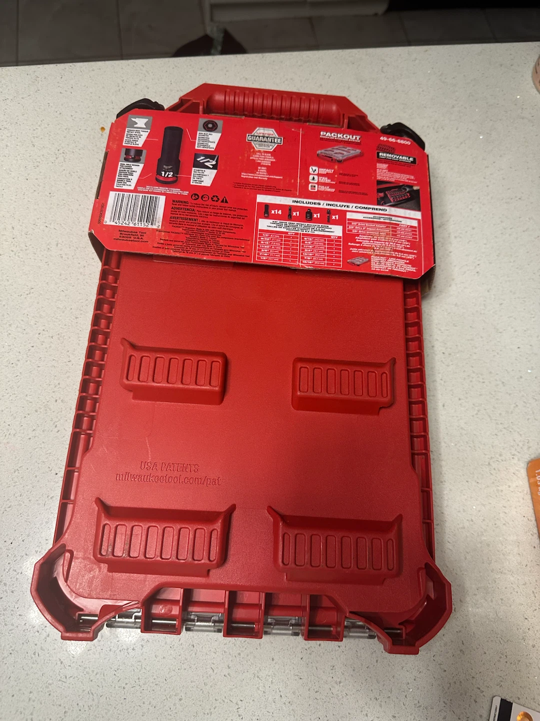 Milwaukee 3/8" Drive 17-Piece SAE Impact Socket Set - photo 2