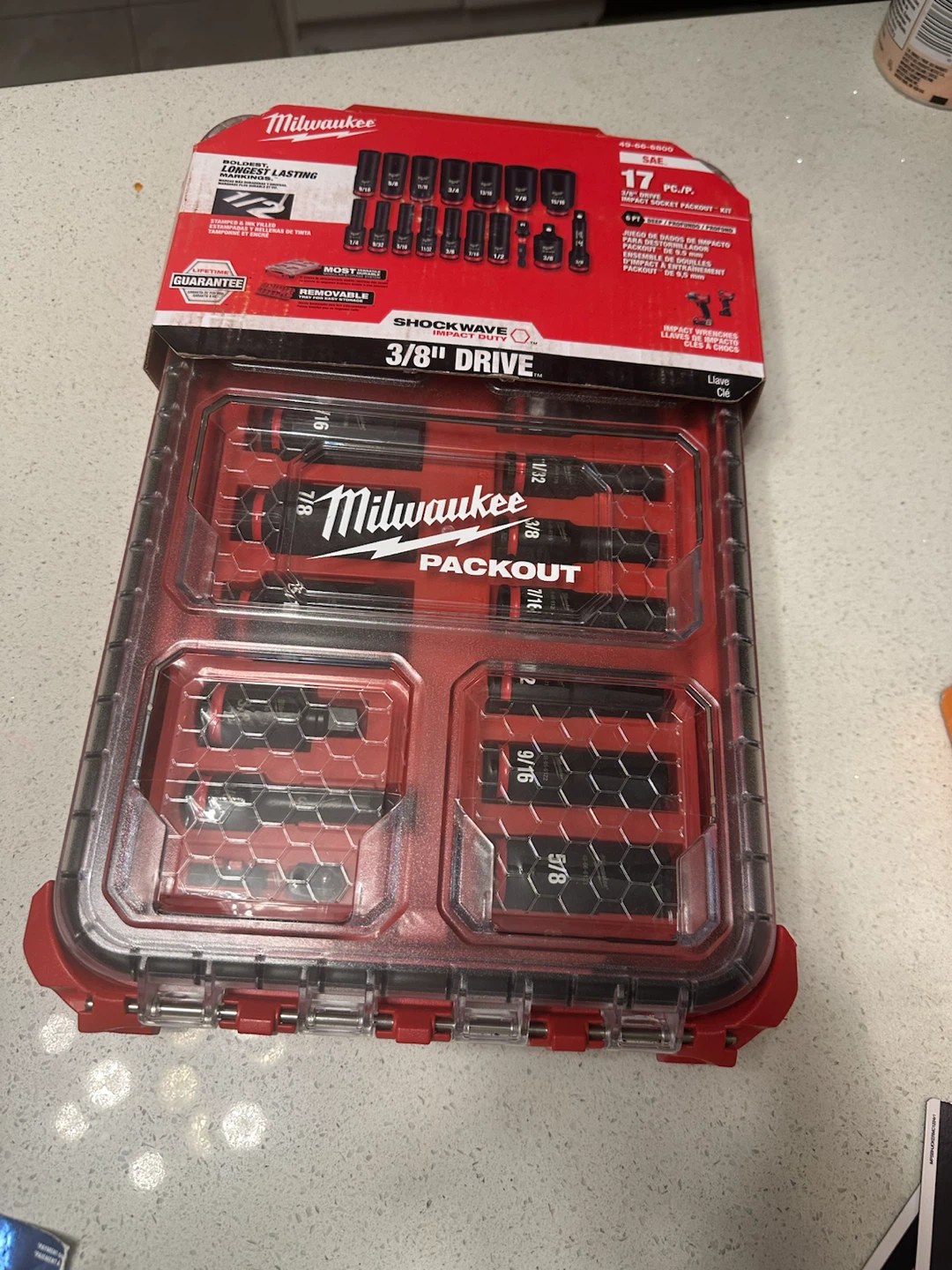 Milwaukee 3/8" Drive 17-Piece SAE Impact Socket Set - photo 4