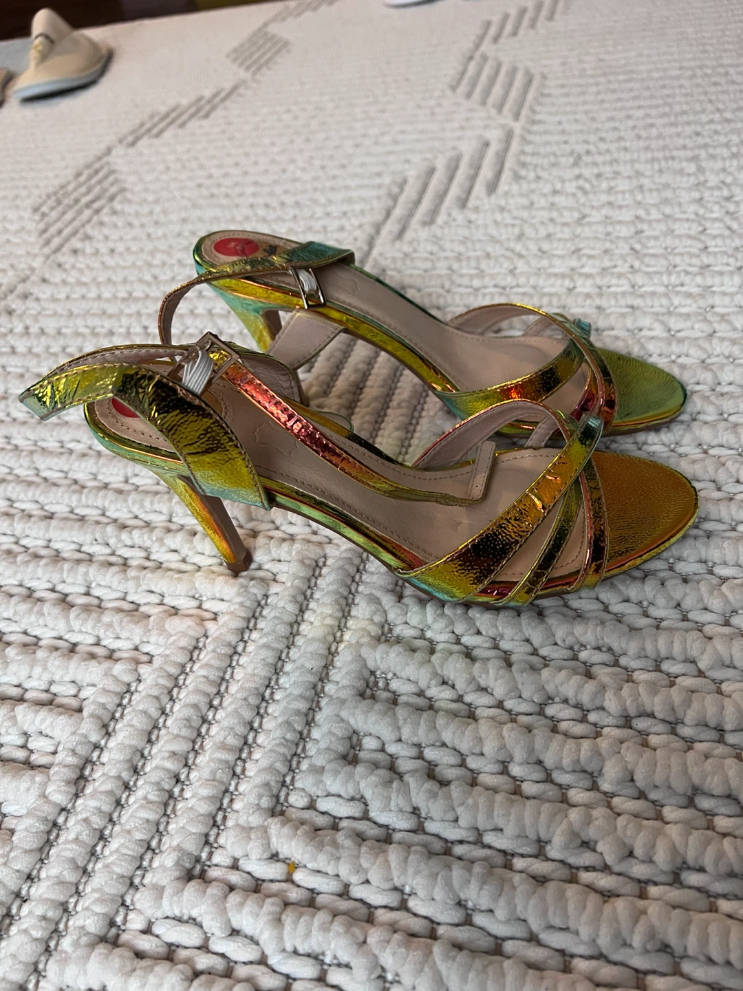Buffalo iridescent strappy heels - New U.S 8.5