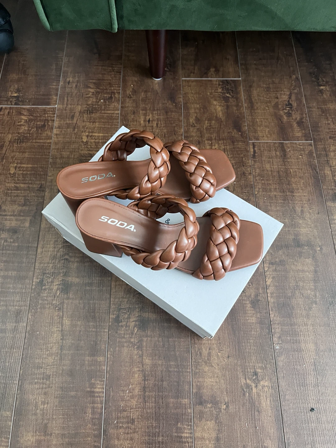 Soda Women's Braided Heeled Mules Brown Size 8.5 - photo 2
