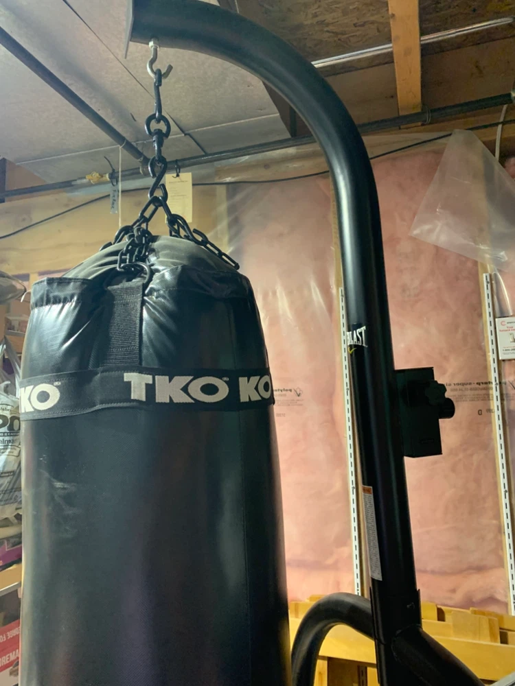 TKO punching bag and Everlast stand - photo 3