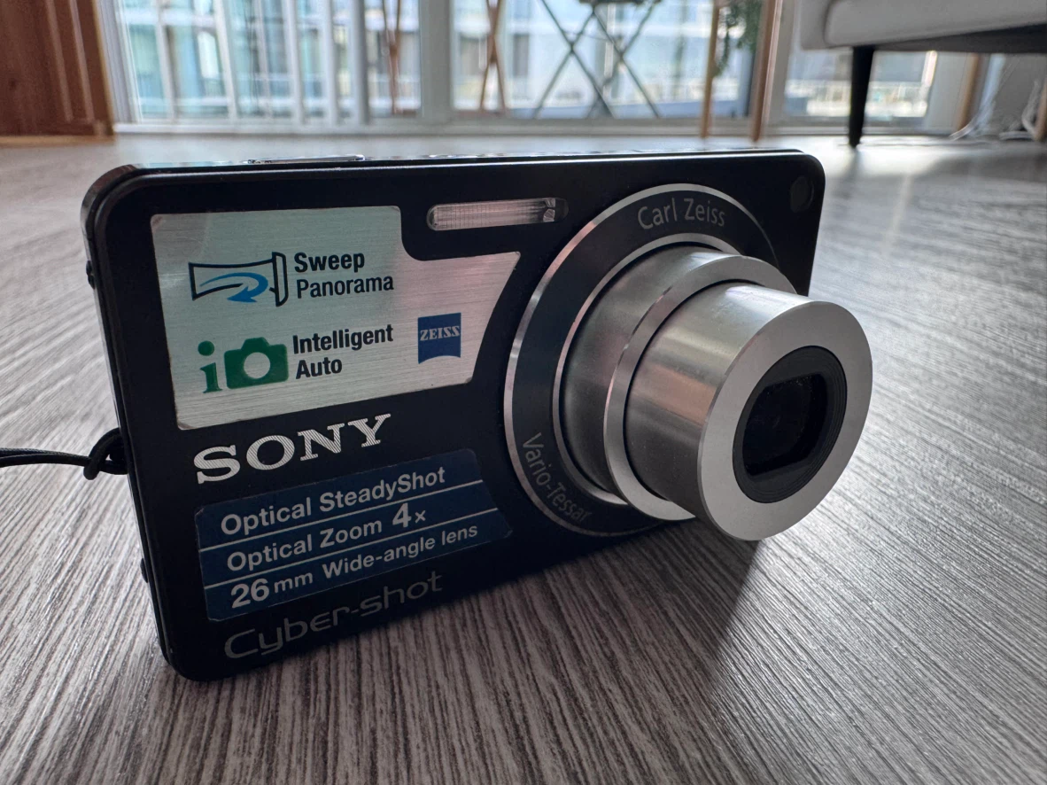 Sony Cyber-shot DSC-W360 Digital Camera