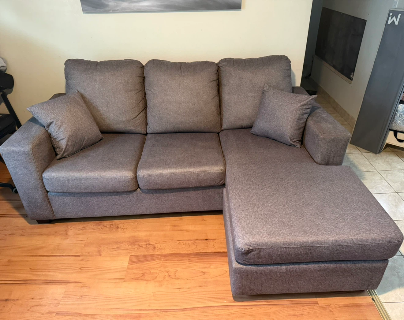Canadian-Made Sofa Bed / Futon – Great Condition - photo 2