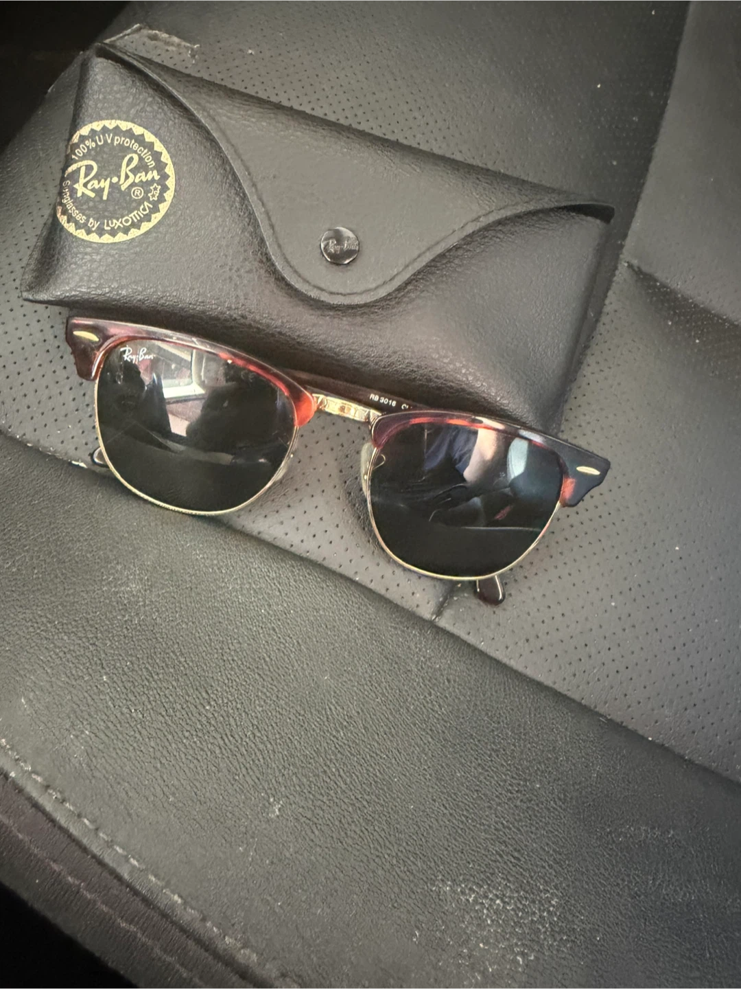 Ray-Ban Clubmaster RB3016 and Aviator sunglasses - photo 4