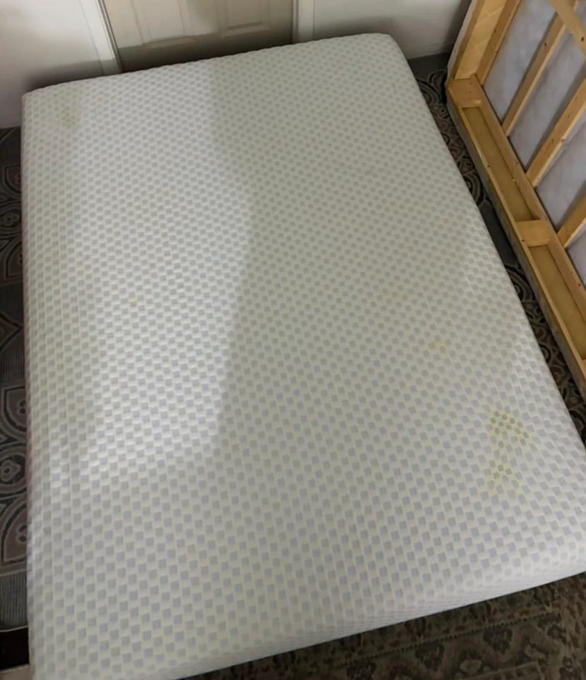 Queen’s Matress - photo 2