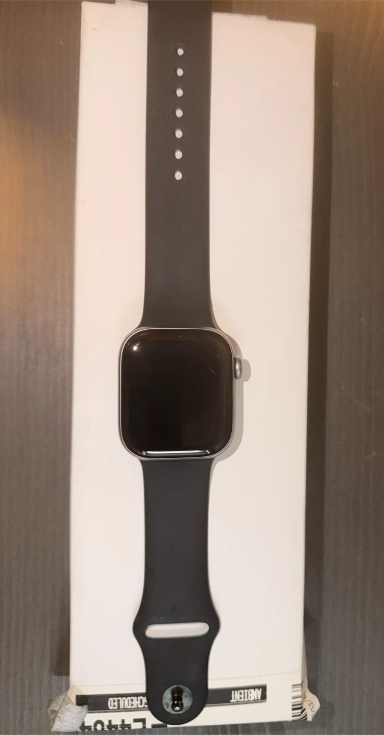 Apple Watch Series 11 GPS 42mm Space Grey Aluminium Case - photo 3