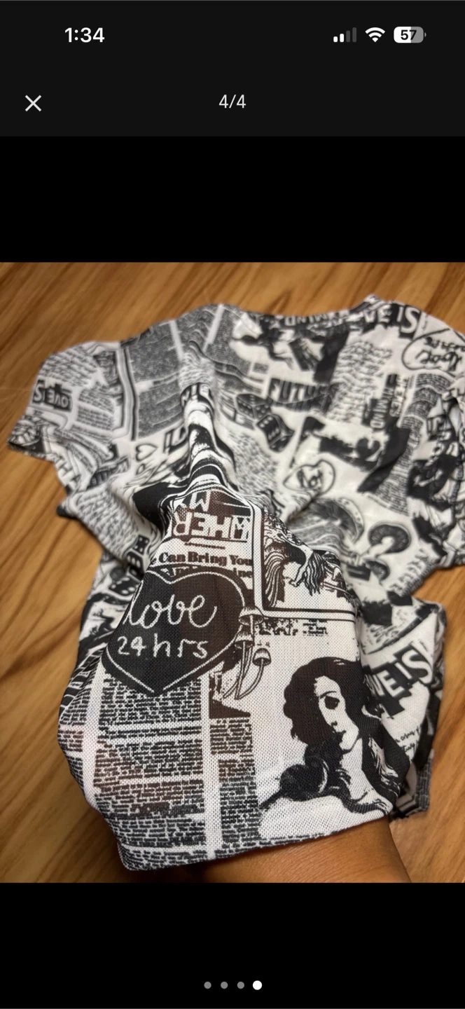 Girl’s UKIDS Newspaper Print T-Shirt szS - photo 2