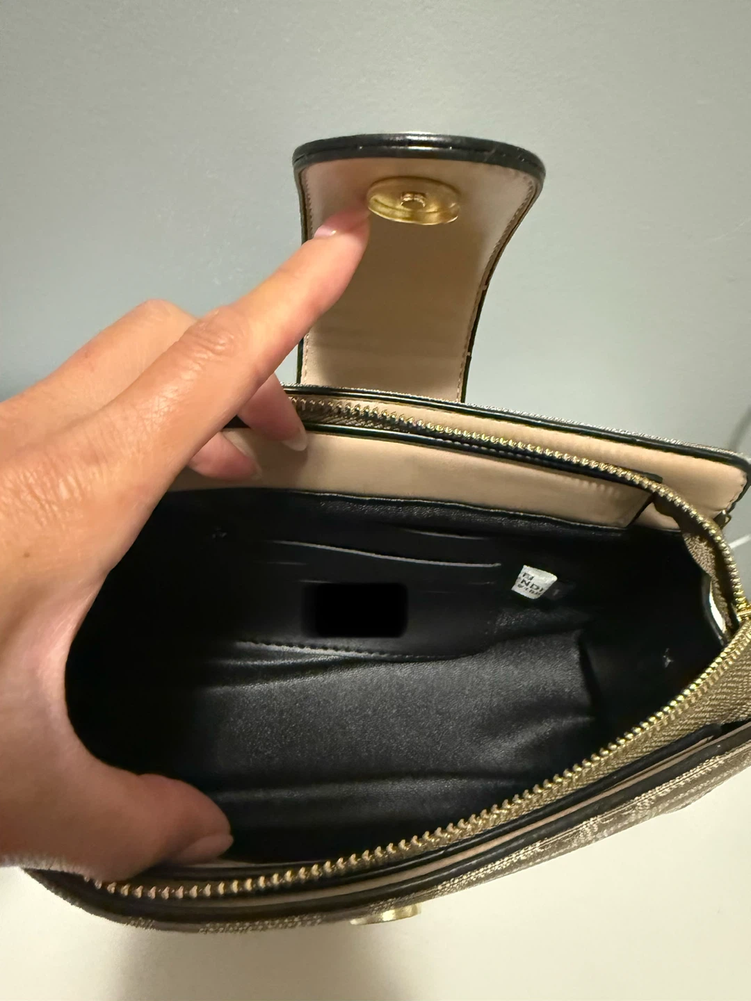 Brown Faux Leather Shoulder Bag with Pearl Strap - photo 2