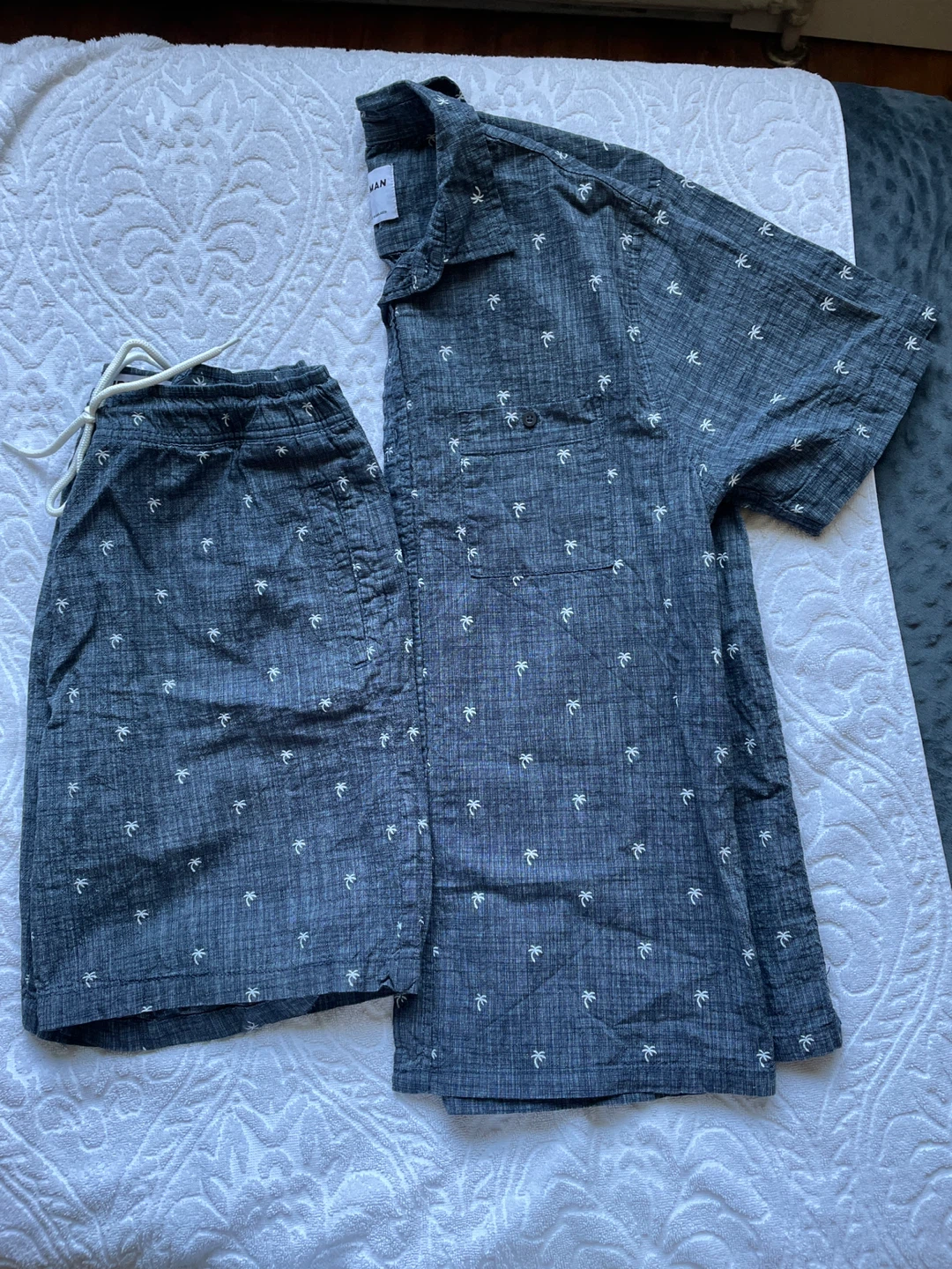 Urban Man Men's Palm Tree Print Button-Up Shirt & Shorts Set