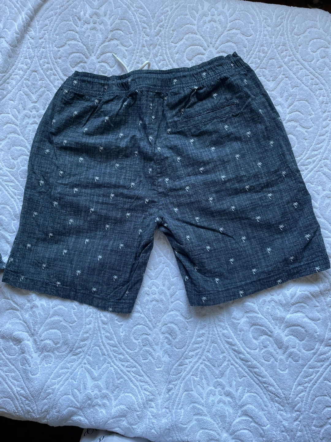 Urban Man Men's Palm Tree Print Button-Up Shirt & Shorts Set - photo 5
