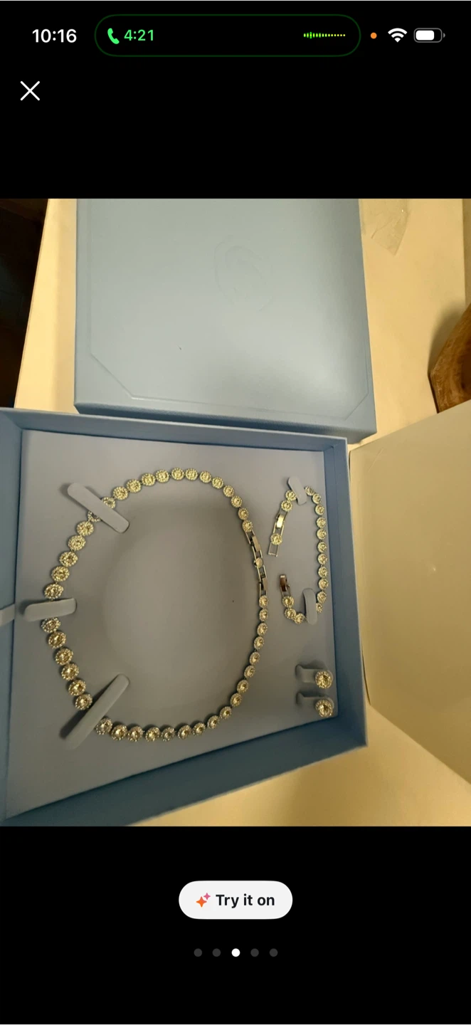 Swarovski Crystal Necklace, Bracelet, and Earrings Set - photo 4