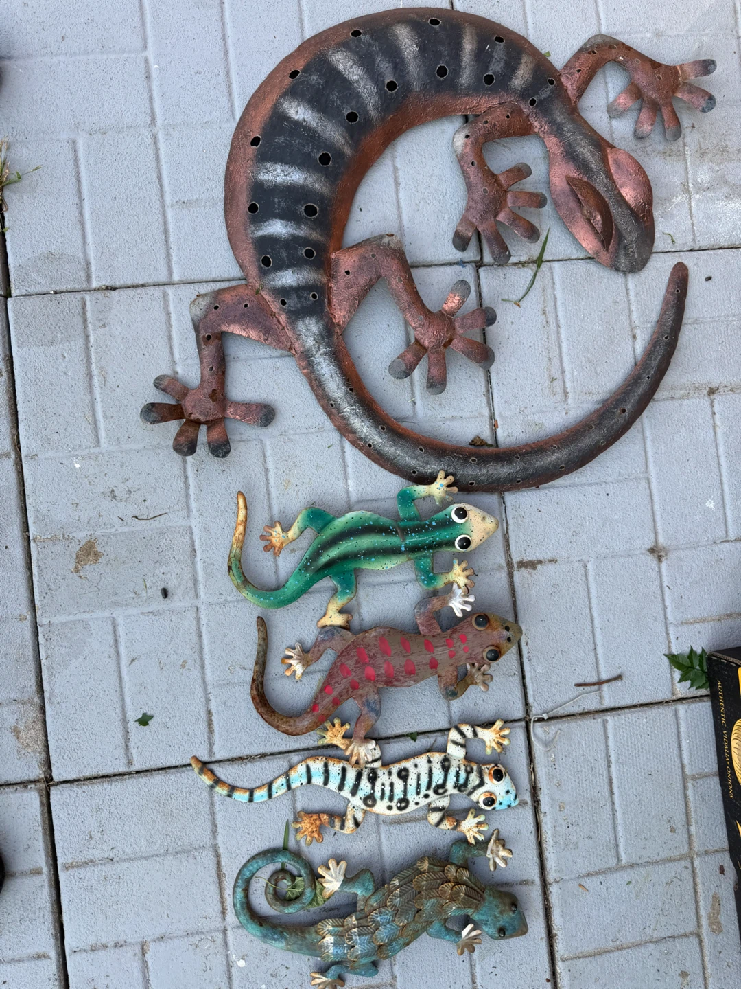 Set of 5 Metal Gecko Wall Decor- all for 25$