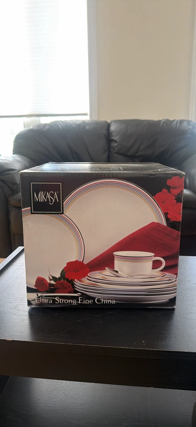 New Mikasa "Color Suite" 20-Piece Fine China Dinnerware Set - photo 2