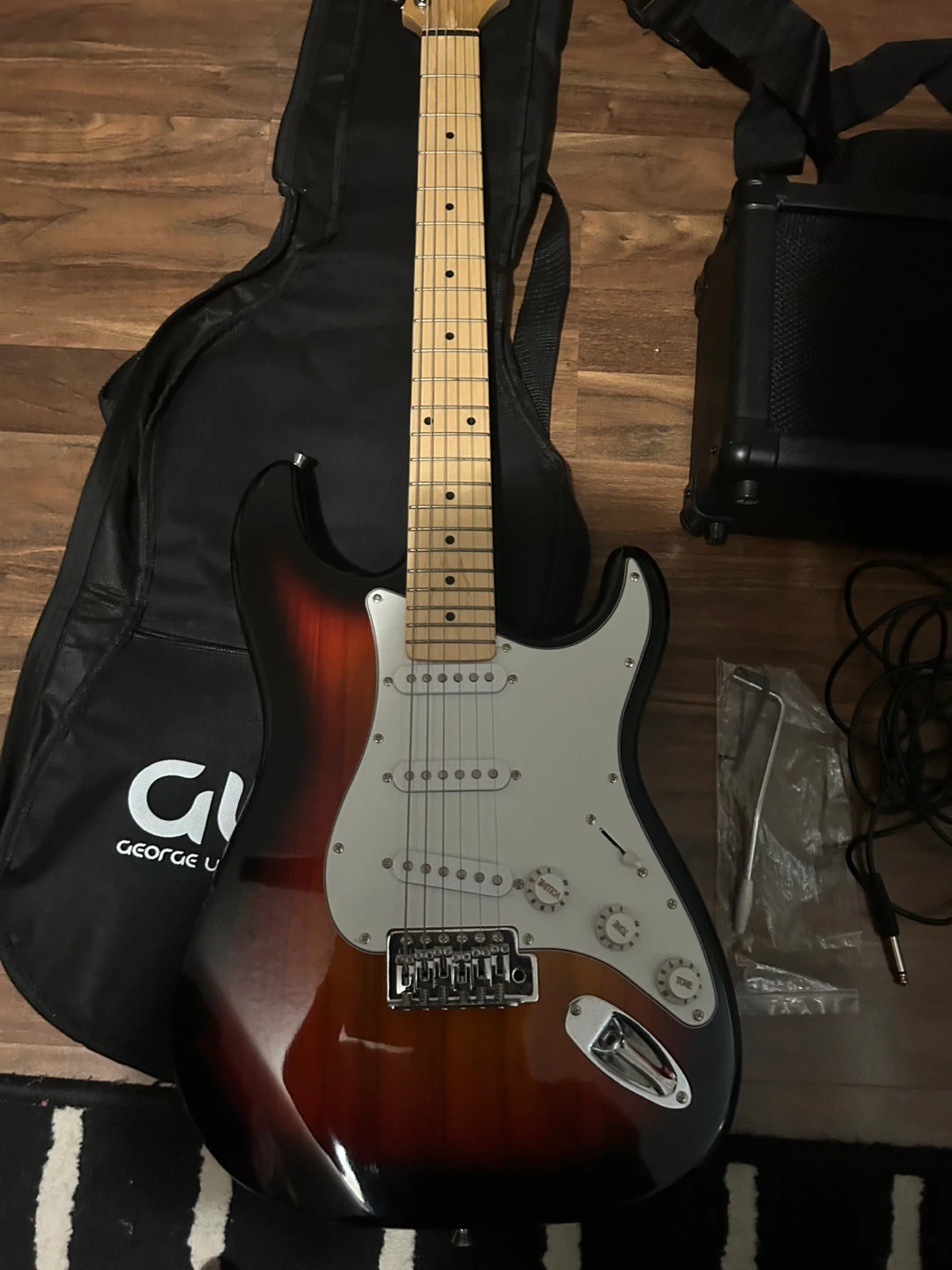 George Urquhart Electric Guitar Starter Pack