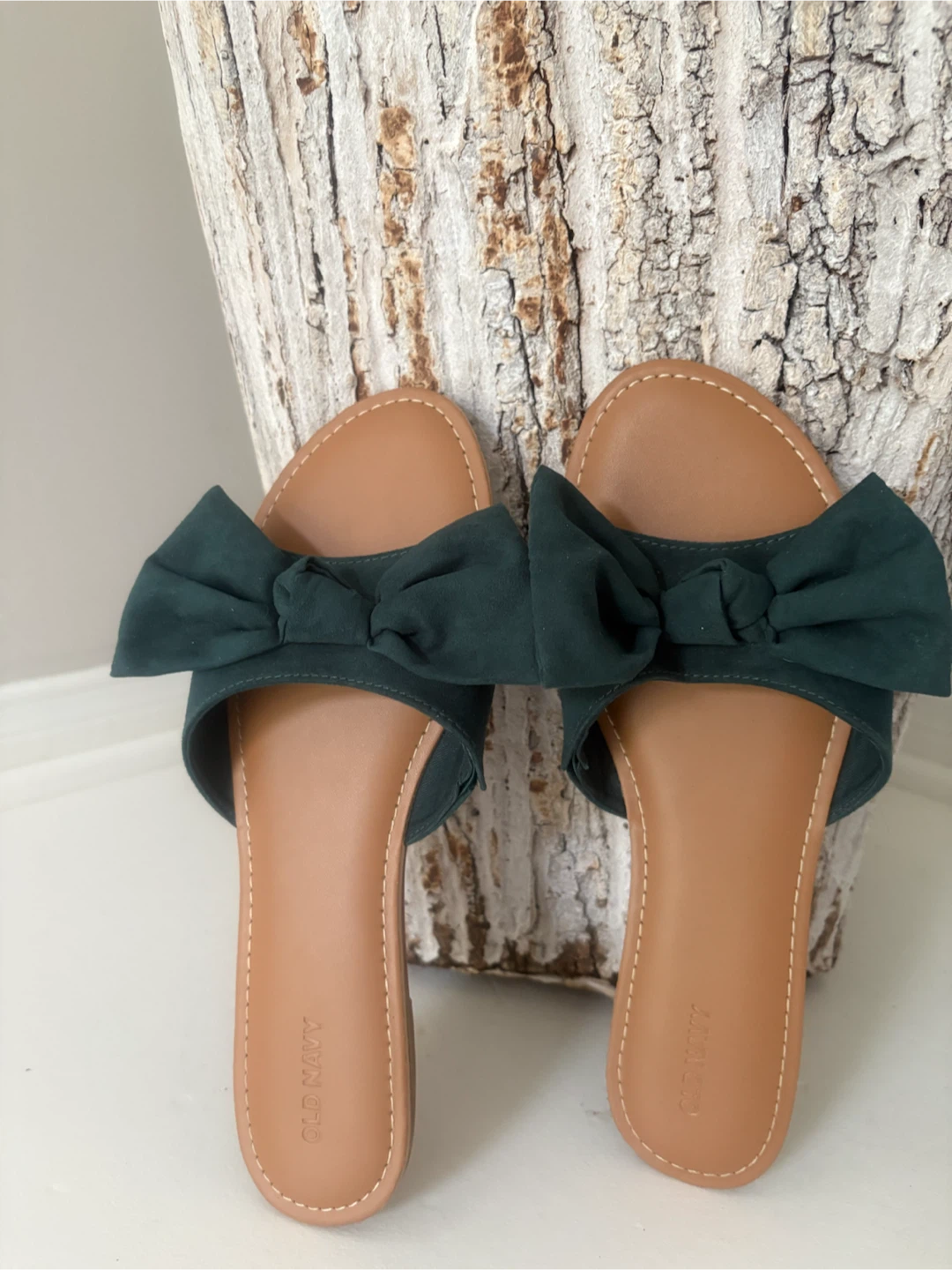 Green Bow Slide Sandals - Size 10 - photo 4