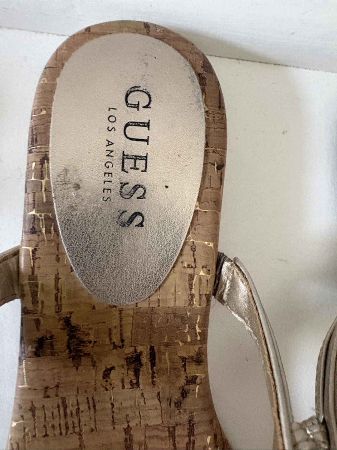 Gold Guess Sandals - Size 10 - photo 3