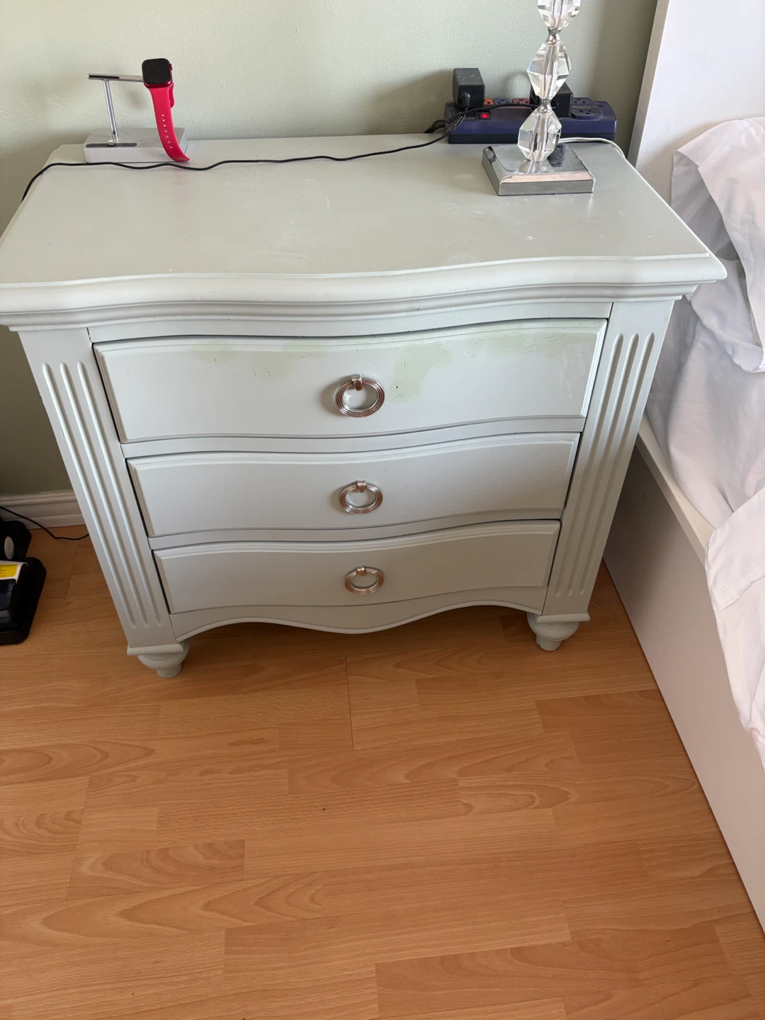 2 sage green 3 drawer nightstands - photo 3