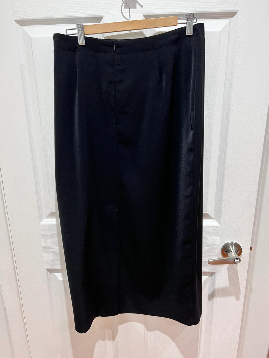 Long black skirt - photo 2