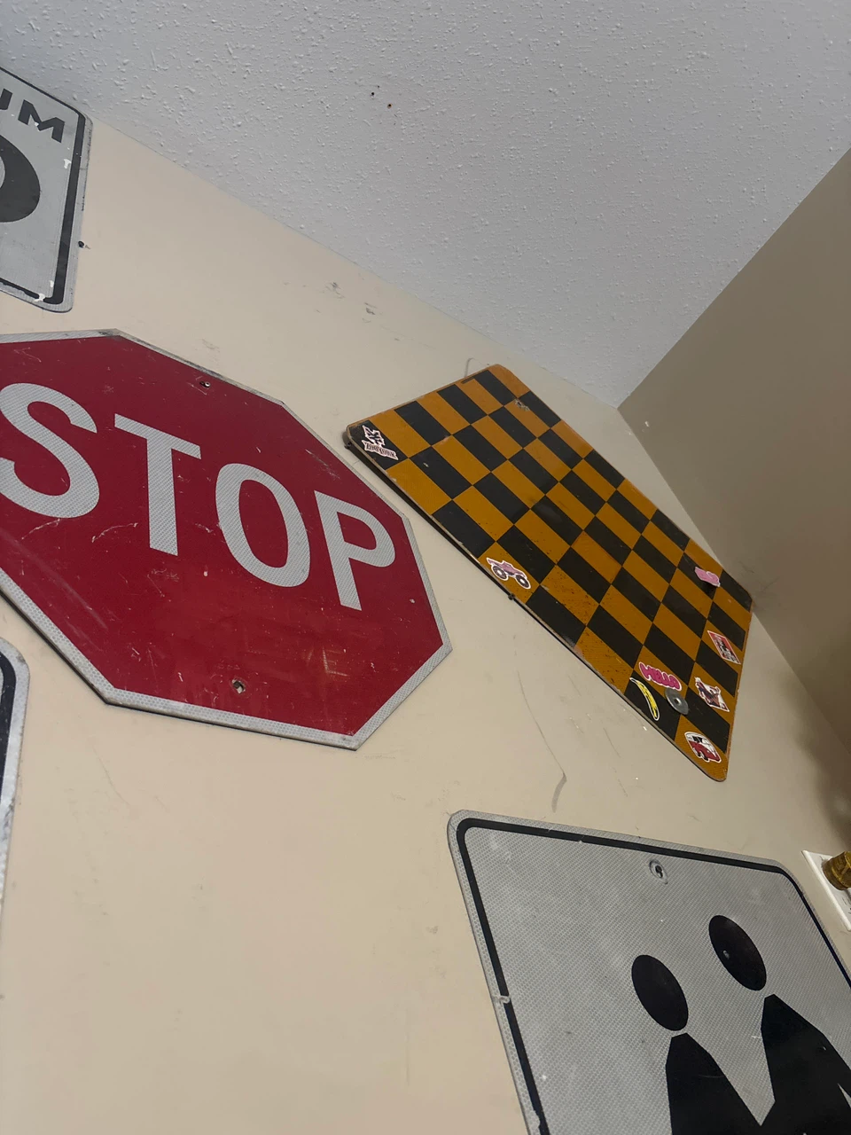 Stop Sign Wall Decor - photo 2