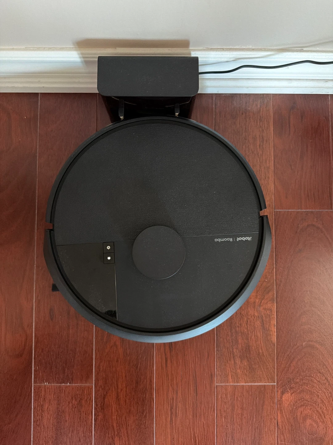 Like New: iRobot Roomba 105X Robot Vacuum - Smart LiDAR Mapping - photo 3