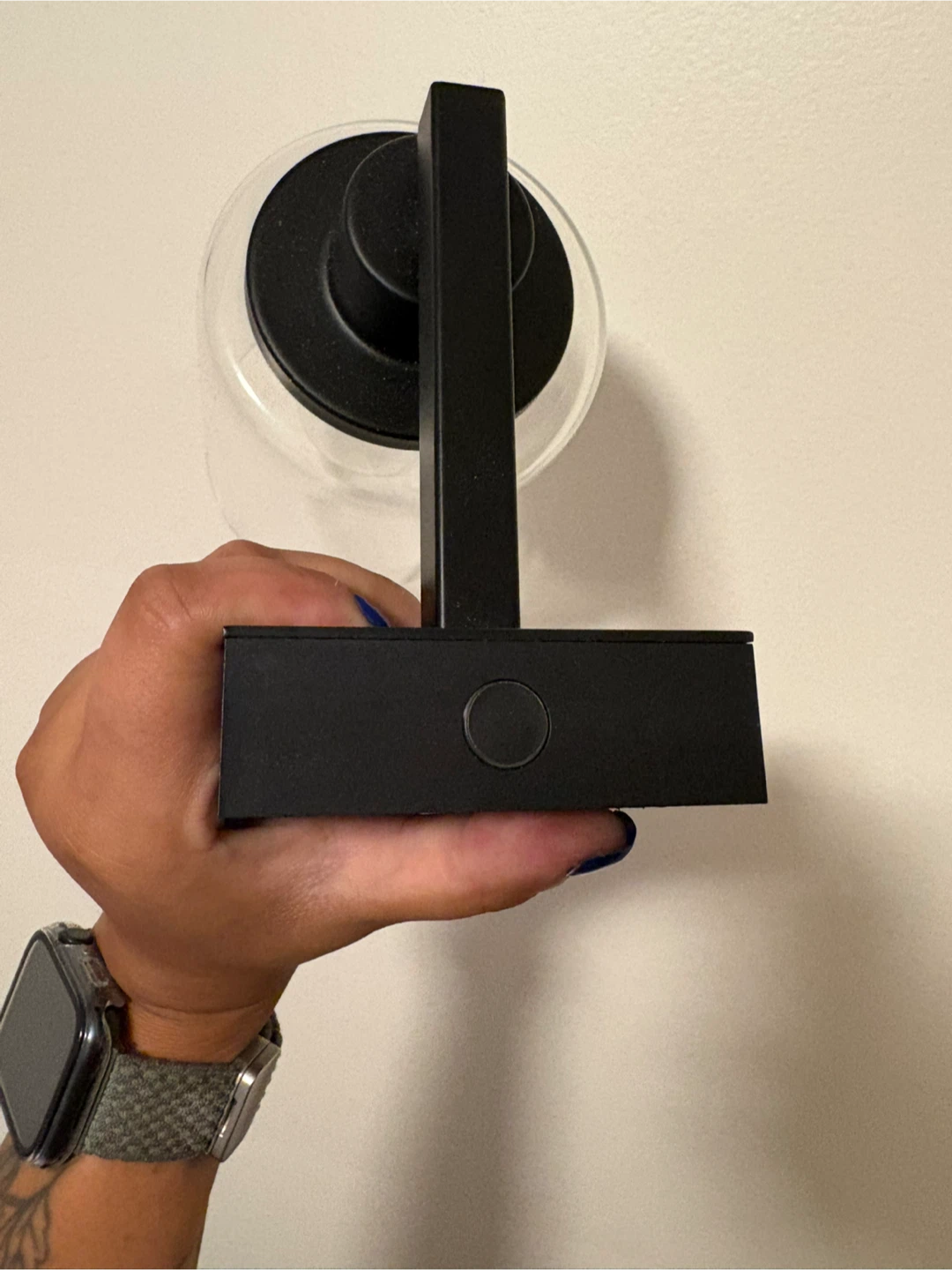 Rechargable Black Glass Wall Sconce - photo 3