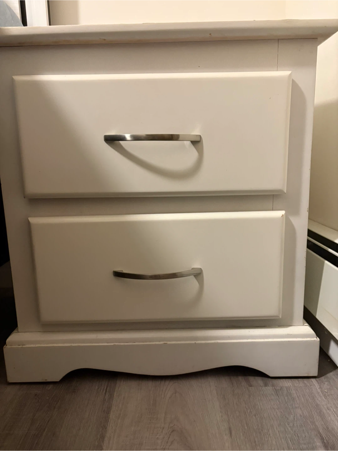 White 2-Drawer Nightstand