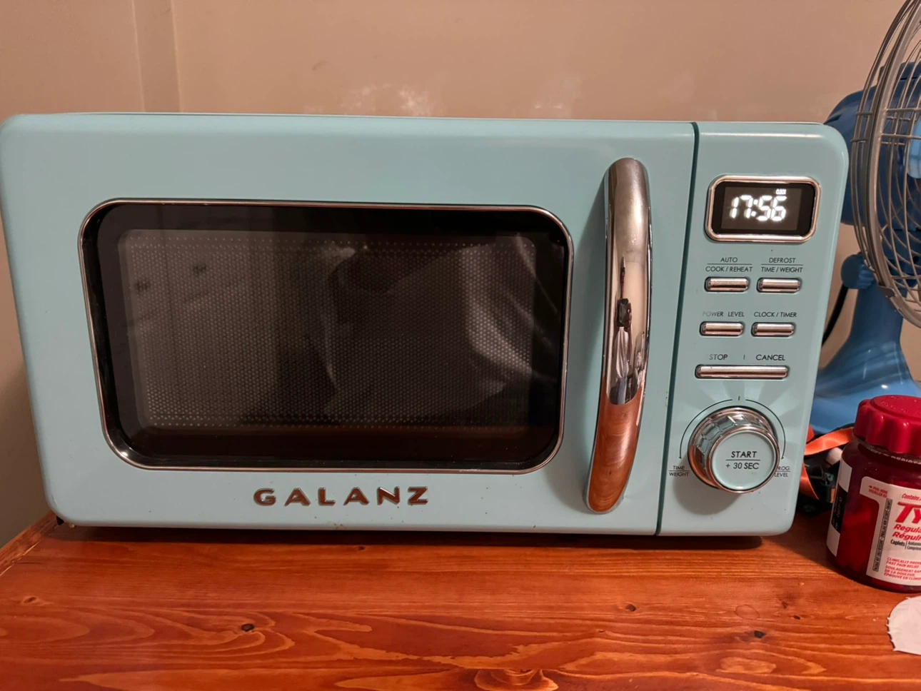 Galanz Retro Microwave