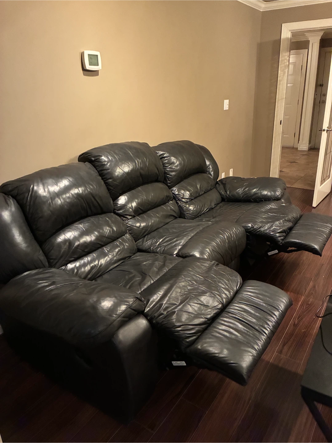 Black Leather 3-Seat Reclining Sofa - photo 2