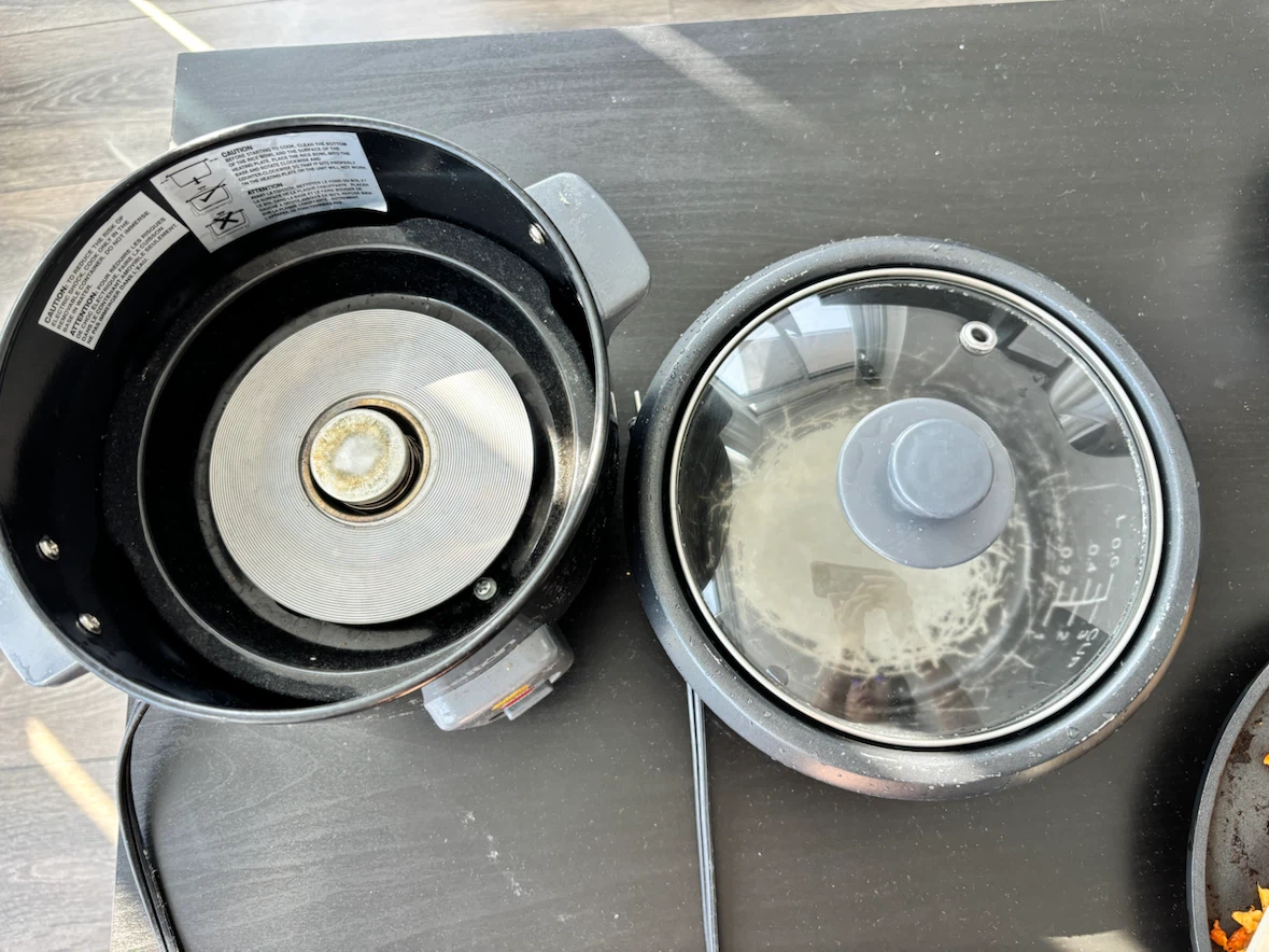 MOVING OUT SALE Salton Rice Cooker - photo 3
