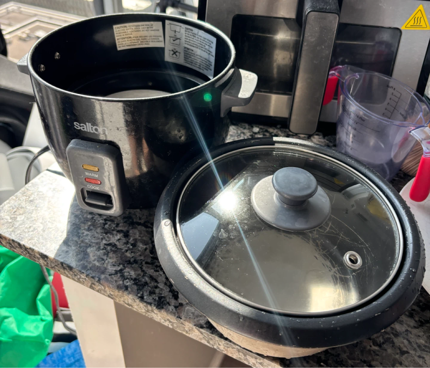 MOVING OUT SALE Salton Rice Cooker