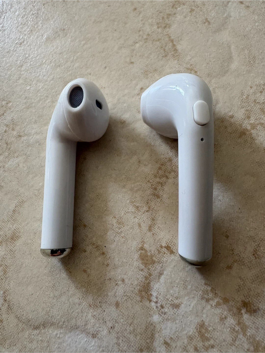 White Wireless Earbuds