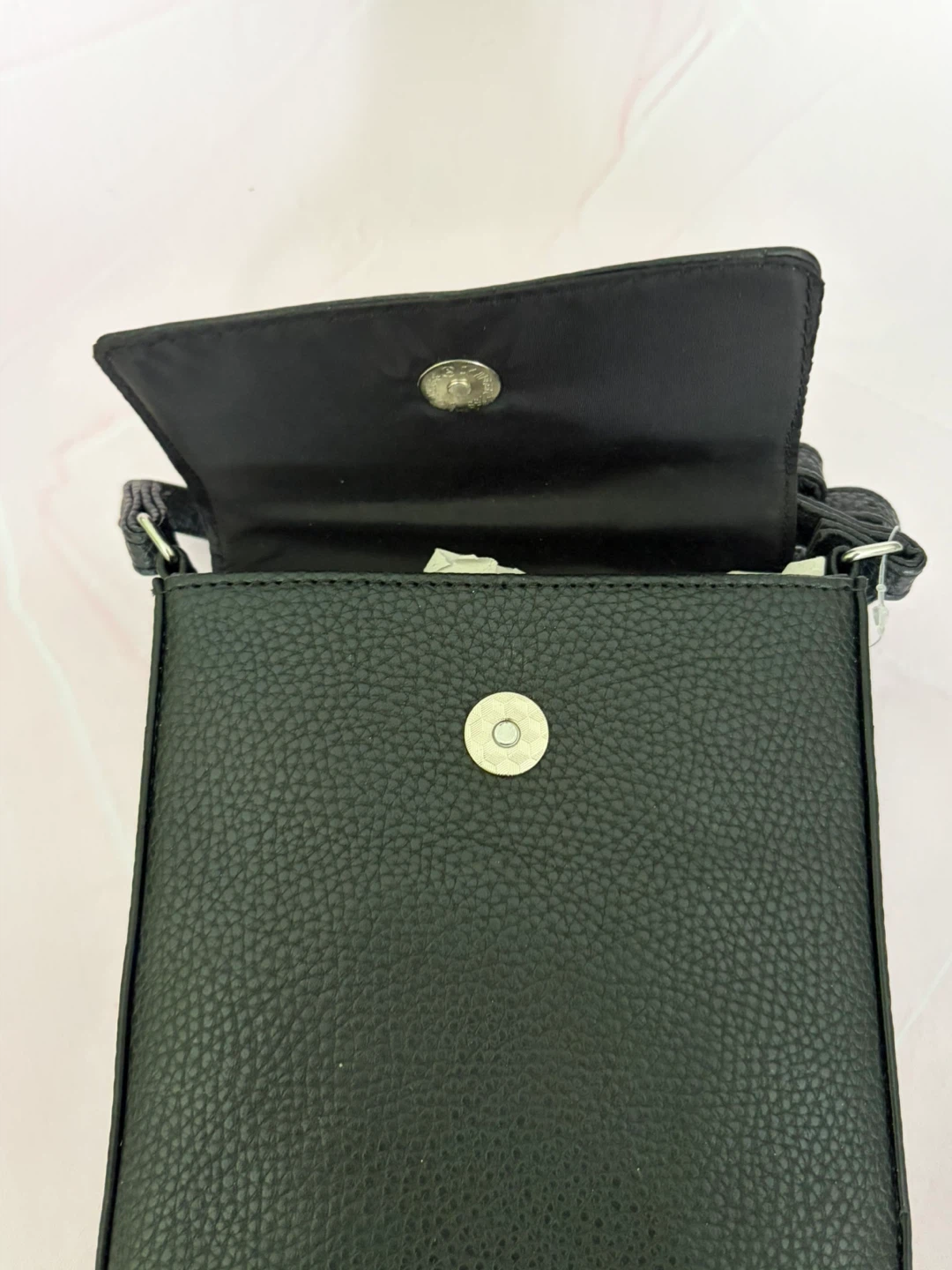 New Tahari Black Pebbled Faux Leather Crossbody Bag - photo 5