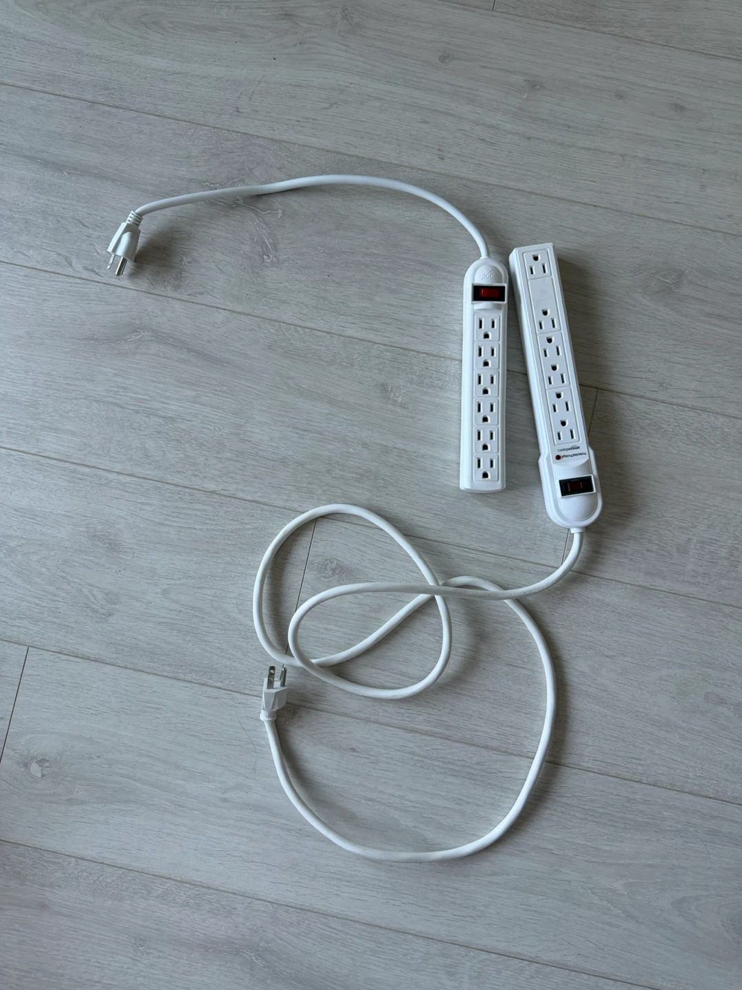 2 White Power Strip with 6