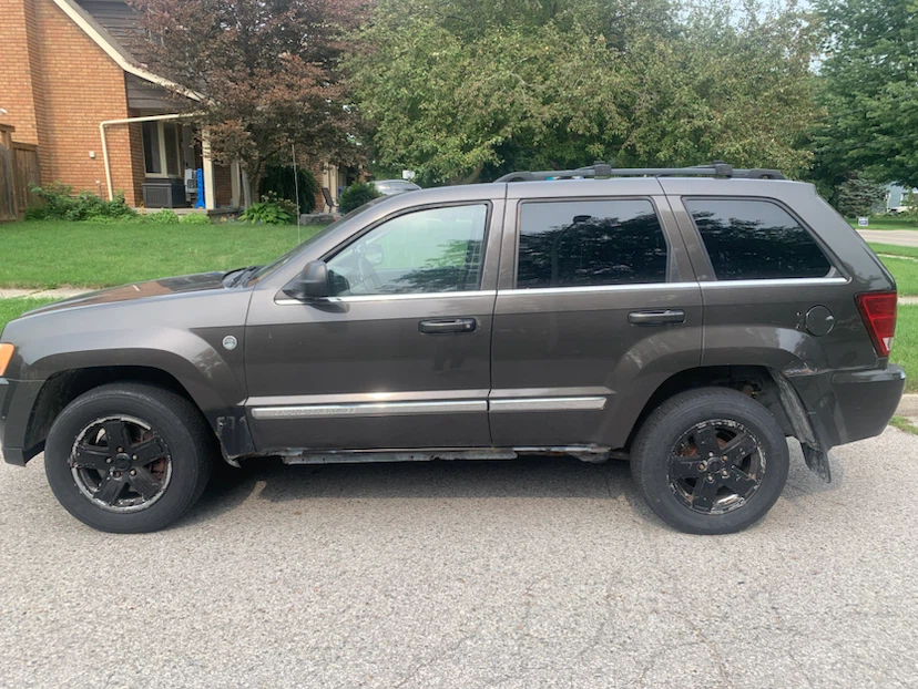 Jeep Grand Cherokee Limited 4x4 SUV - photo 3