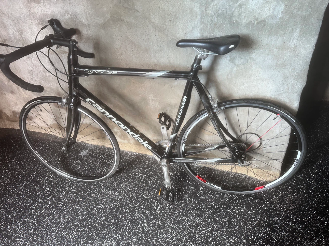 Cannondale Synapse Road Bike - photo 4