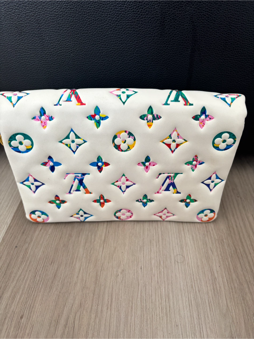 Louis Vuitton White Monogram Clutch/Cosmetic Bag - photo 3