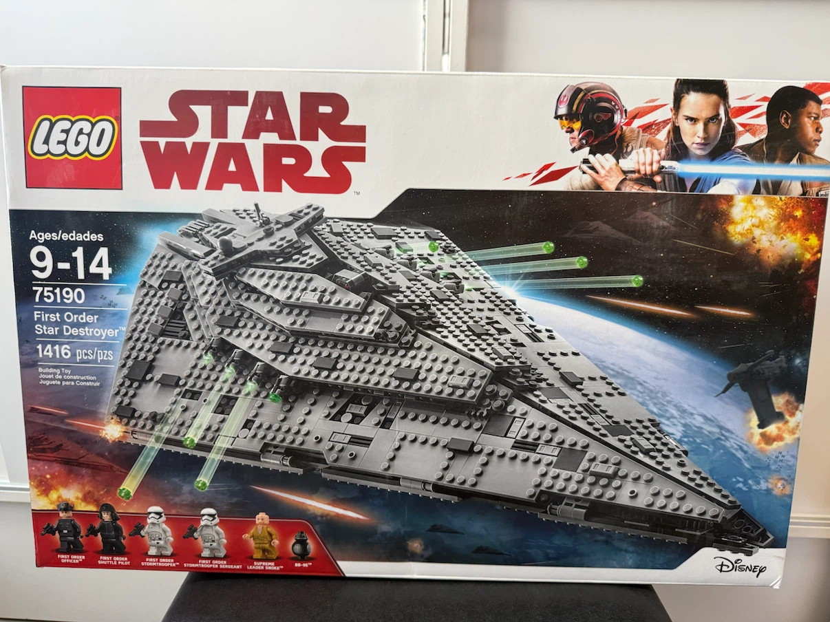 LEGO Star Wars First Order Star Destroyer Set 75190