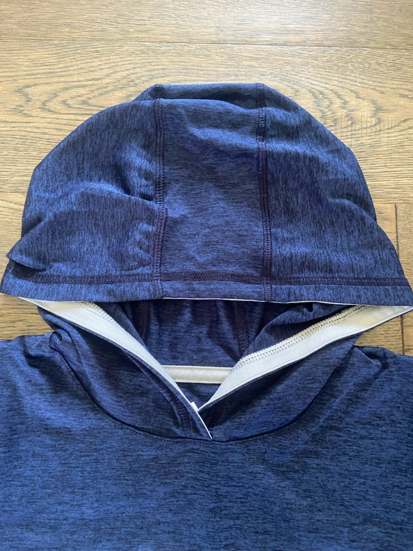 LIKE NEW: Boys Blue Adidas Light Athletic Hoodie 10-12 yrs - photo 3