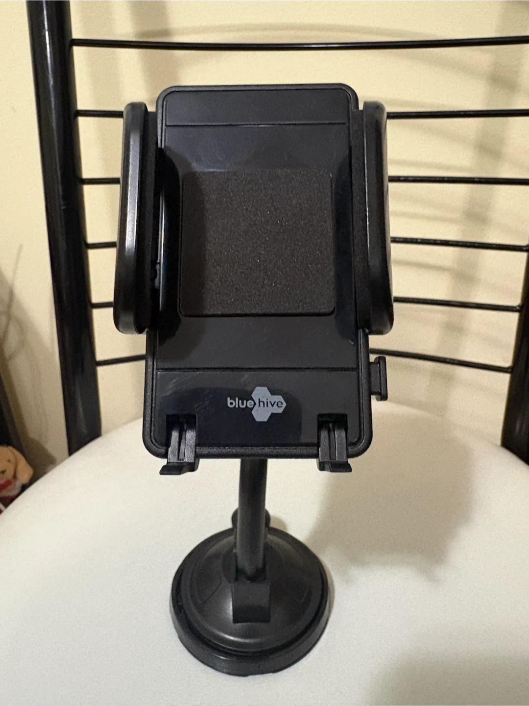 Blue Hive Car Phone Mount