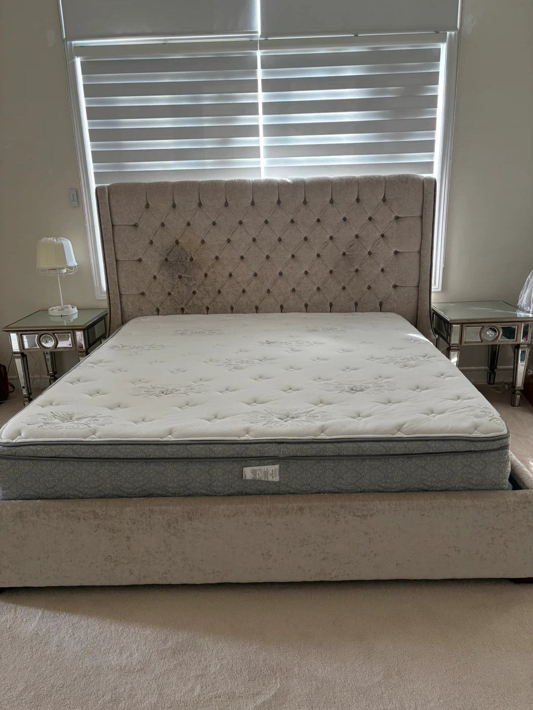 King size bed including mattress - photo 4