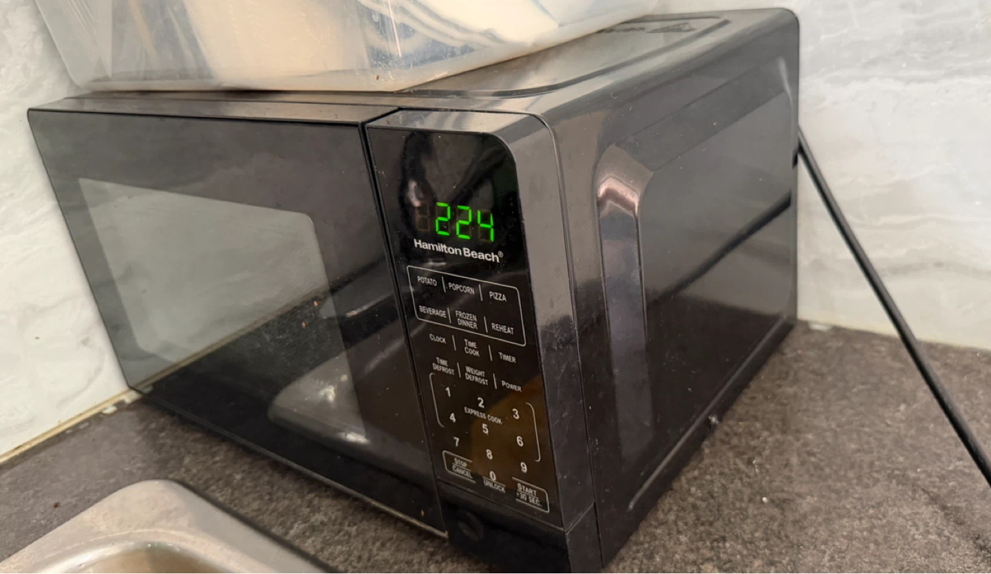 microwave - photo 2