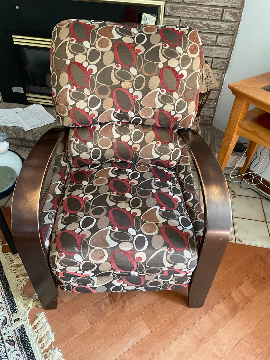 Recliner Chair with Retro Pattern