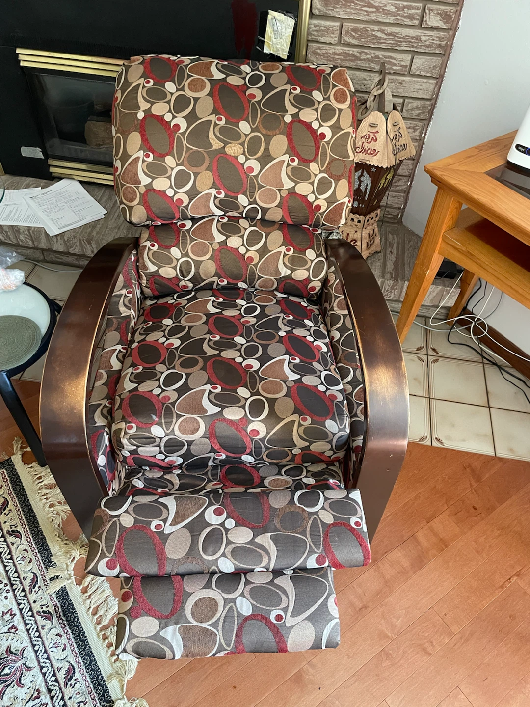 Recliner Chair with Retro Pattern - photo 2