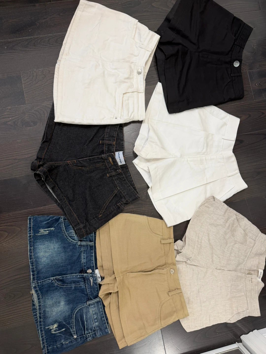 Women's Shorts /  S-M