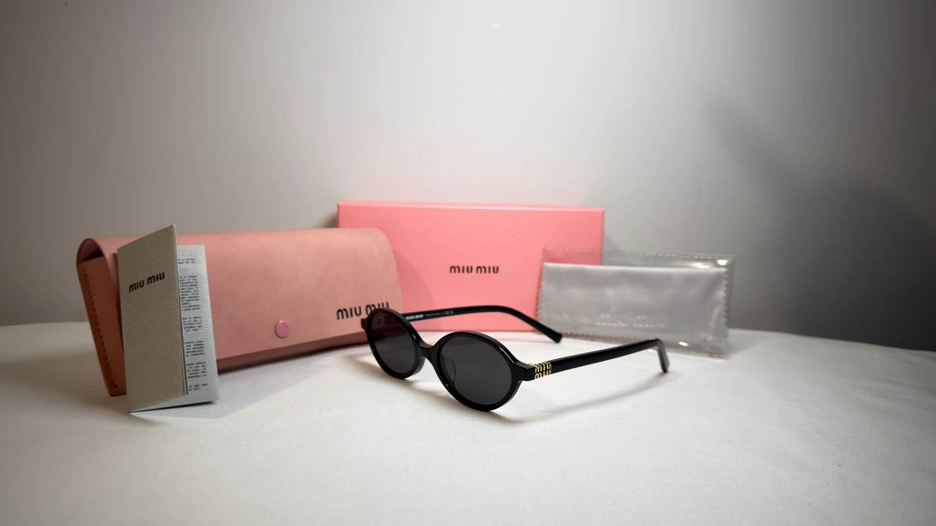 MIU MIU SUNGLASSES