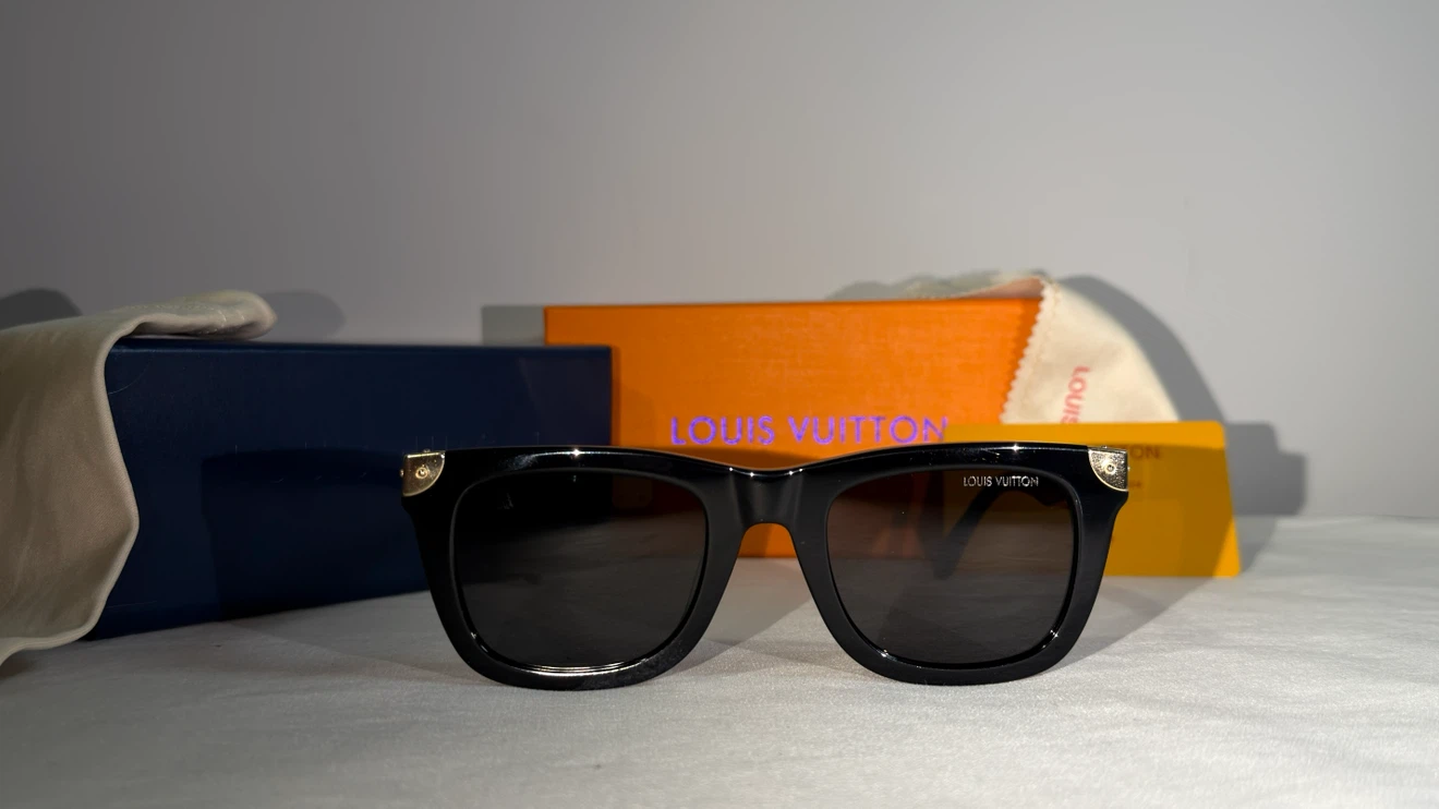 Louis Vuitton Sunglasses - photo 2