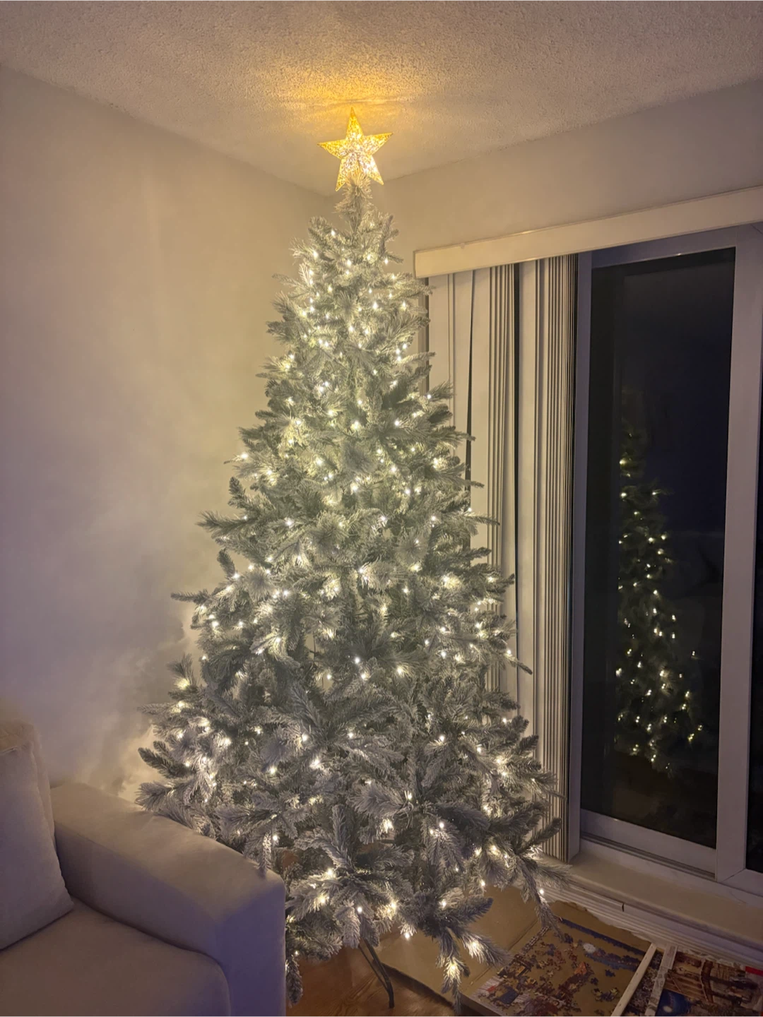 Pre-lit Flocked Christmas Tree with Ornaments and Star Topper