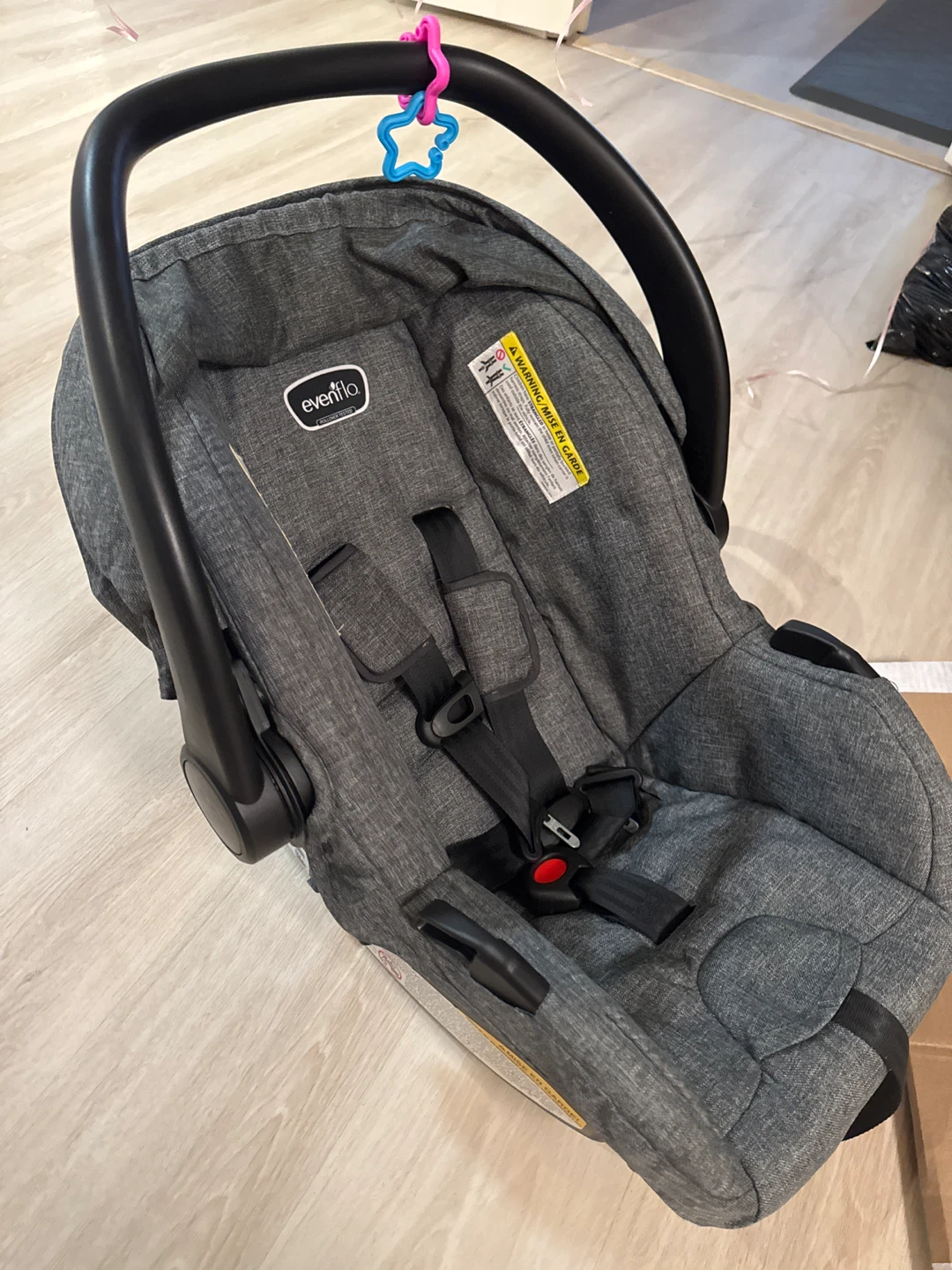Evenflo infant car seat in grey - photo 2
